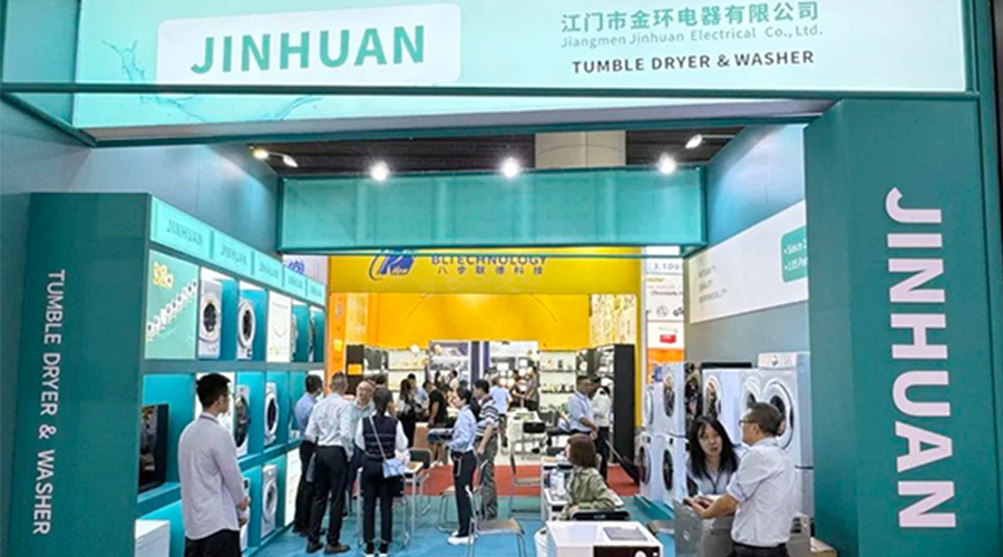 廣交會第一天！金環(huán)電器吸引世界各地客戶駐足參觀交流