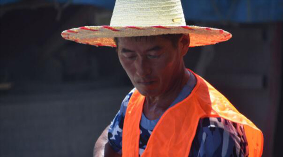 堅守的魅力！金環(huán)電器致敬每一位炎炎夏日下的勞動者！